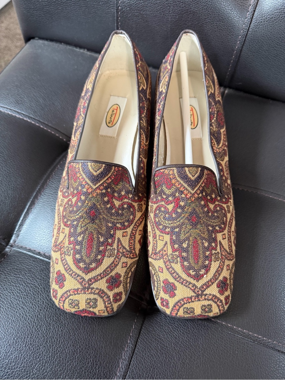 Vintage Talbots Paisley Tapestry Fabric Loafer in a Classic Jacquard Pattern